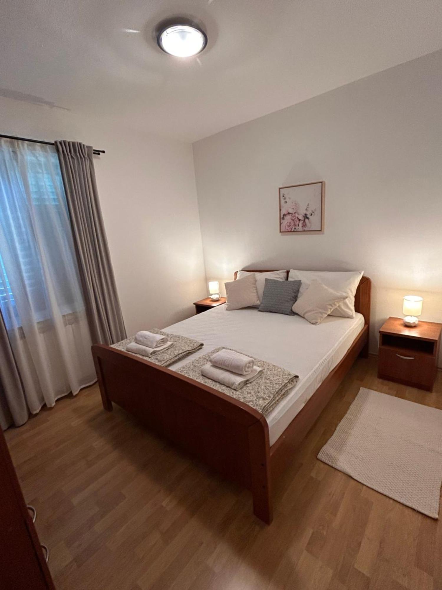 Apartments Marina 스베티필립아이자코브 외부 사진