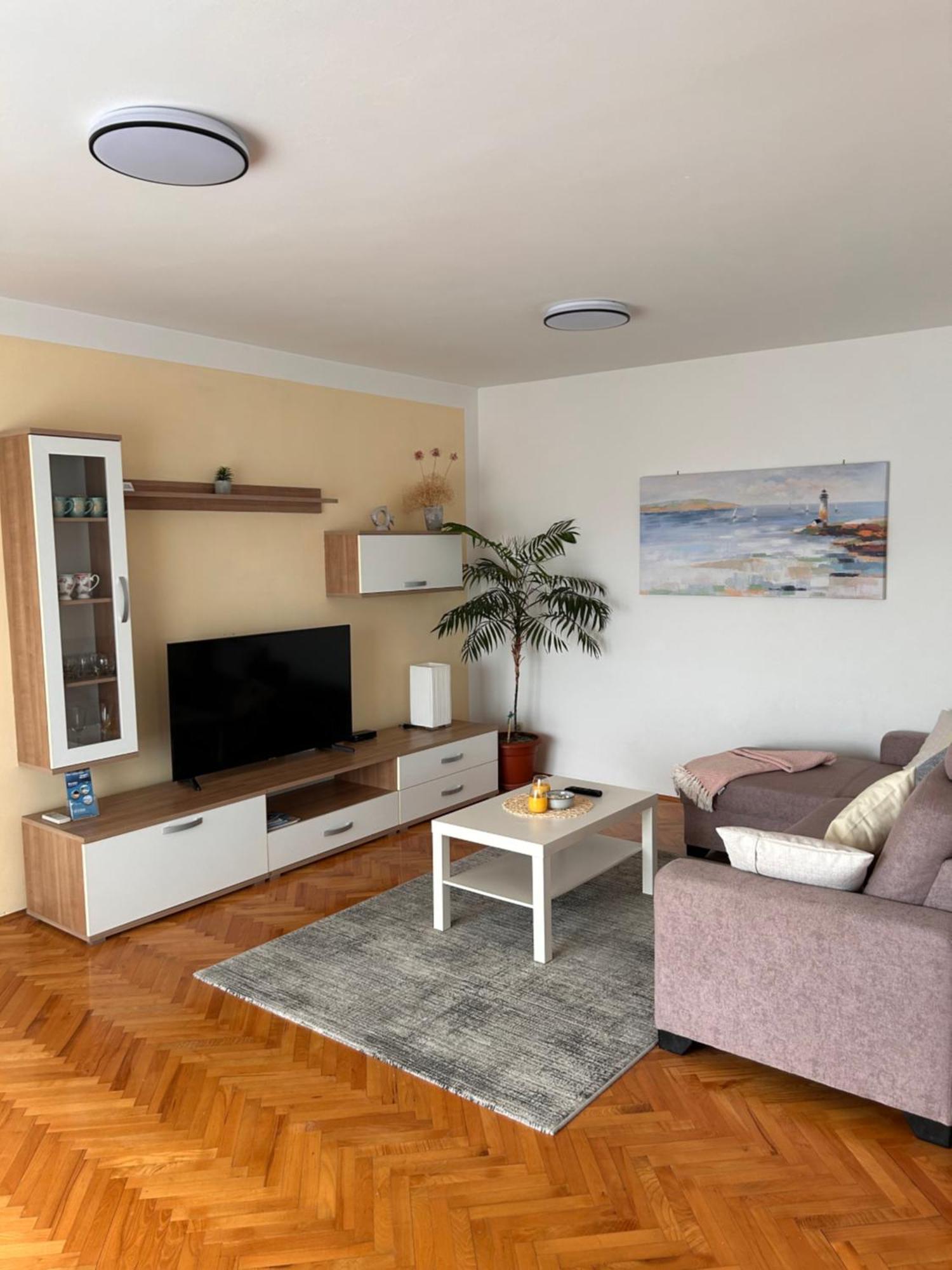 Apartments Marina 스베티필립아이자코브 외부 사진